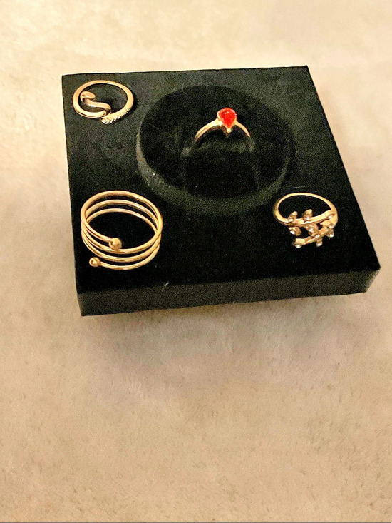 paparazzi Jewelry - Gold & Red Ring Set